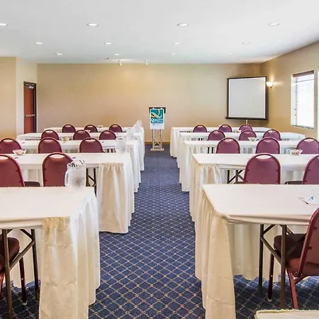 Quality Inn & Suites Of Liberty Lake 